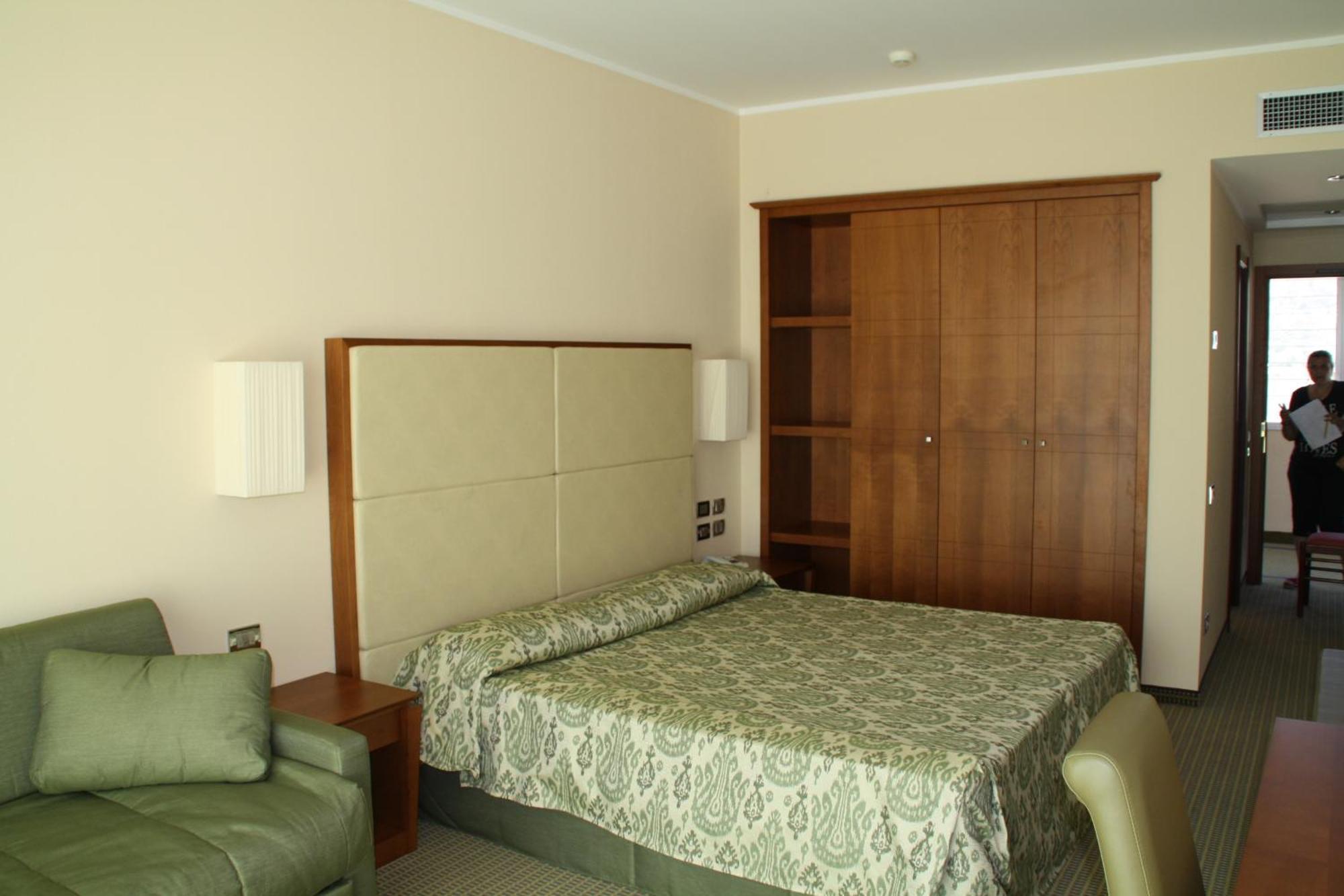 Hotel Villaggio Club Altalia Brancaleone Buitenkant foto