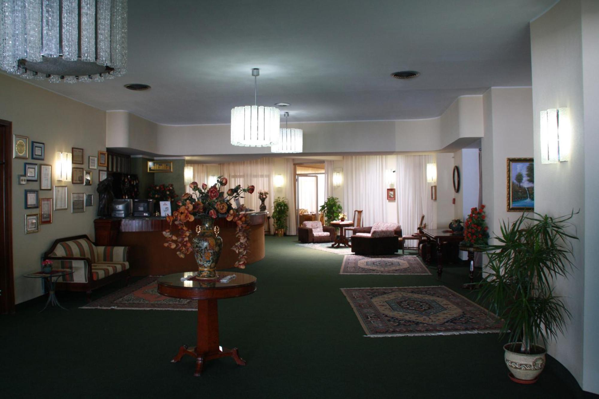 Hotel Villaggio Club Altalia Brancaleone Buitenkant foto