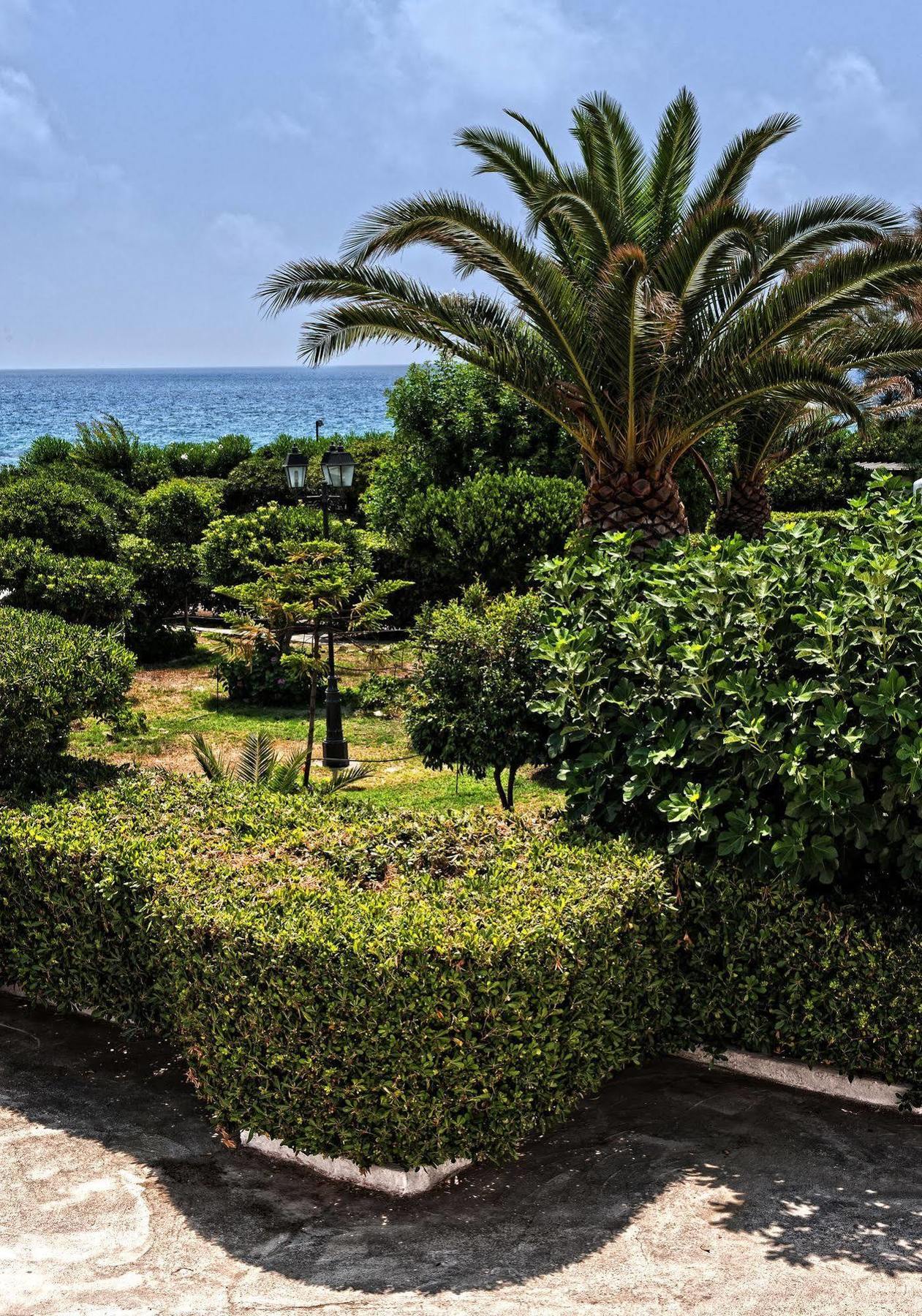 Hotel Villaggio Club Altalia Brancaleone Buitenkant foto