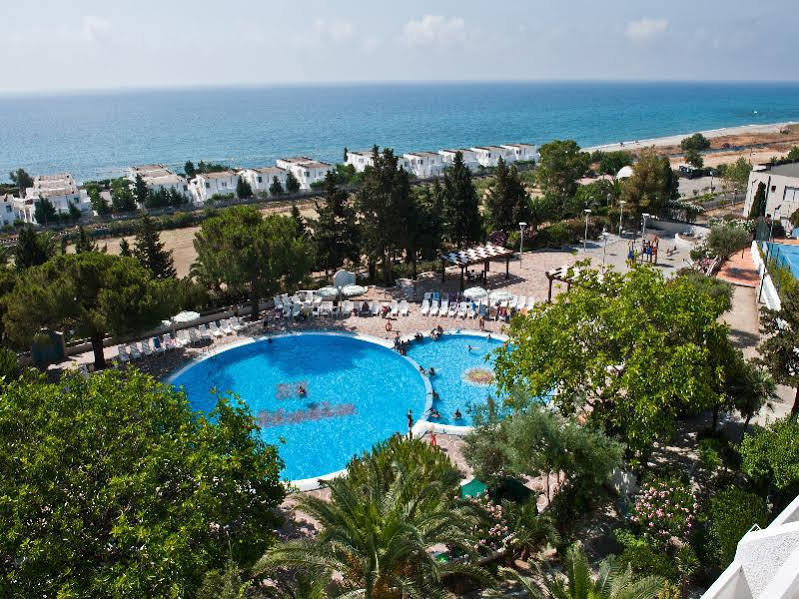 Hotel Villaggio Club Altalia Brancaleone Buitenkant foto